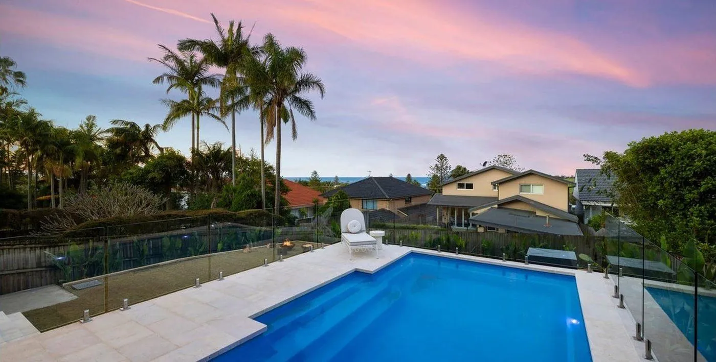 Finished fibreglass pool at Collaroy at dusk