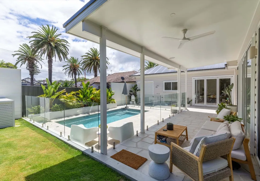 A Nova SL-6 fibreglass pool in Grey Spice