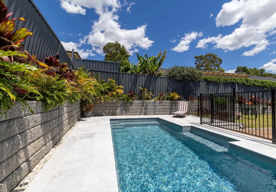 A Oasis 7 fibreglass pool in Grey Spice